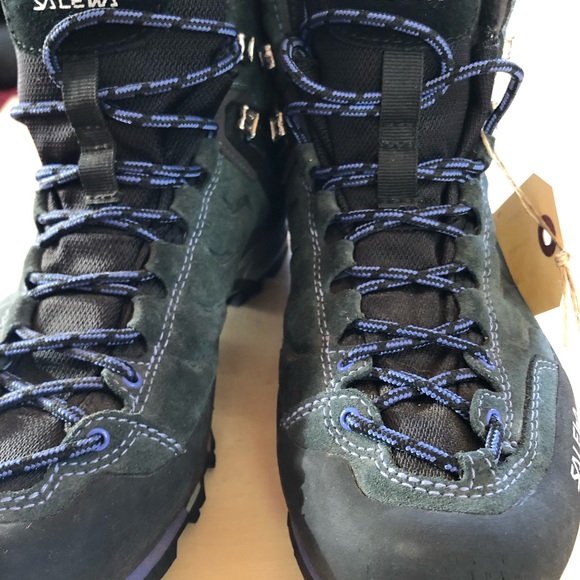 Salewa wm’s Mountain Trainer hiking boots - Picture 13 of 13